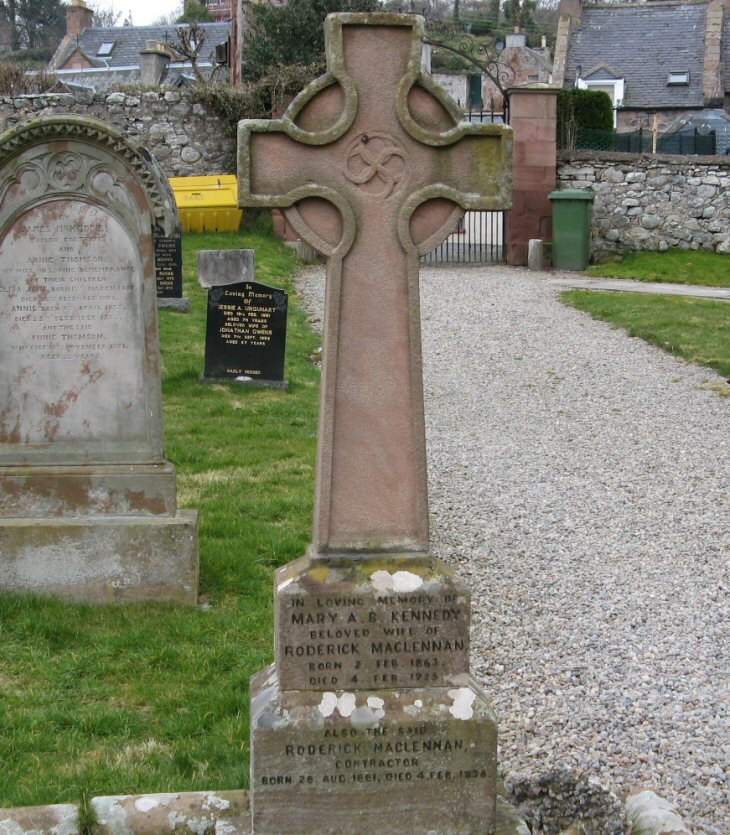 Photo of headstones/Roderick MacLennan d1938 hdstn Rosemarkie